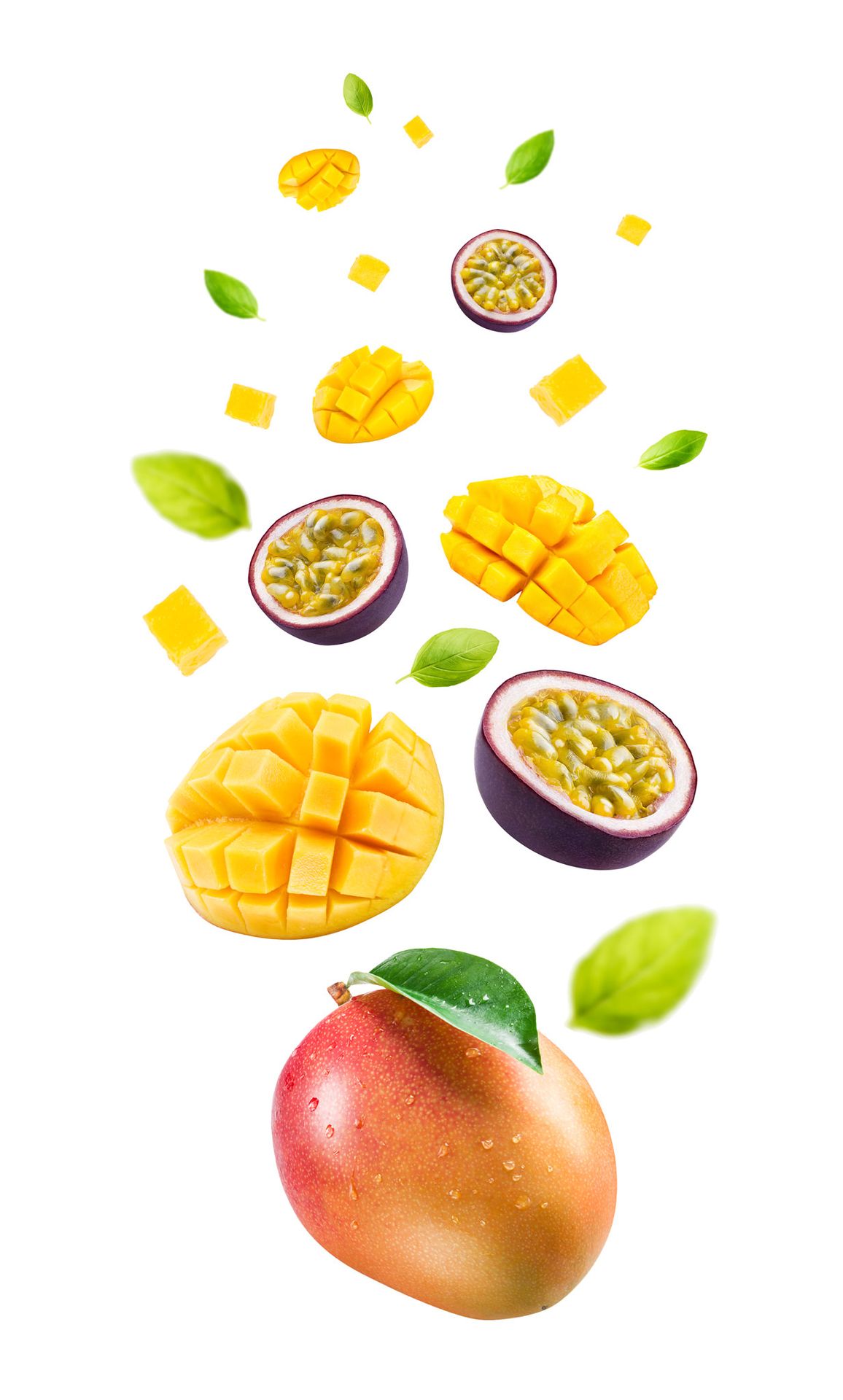 Food fotografie mango passievrucht en muntblaadjes