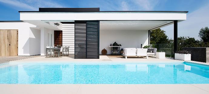 Zwembad met poolhouse Aicod architecten