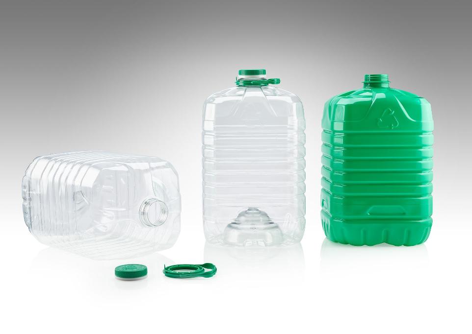 Resilux groot formaat flessen groen en transparant
